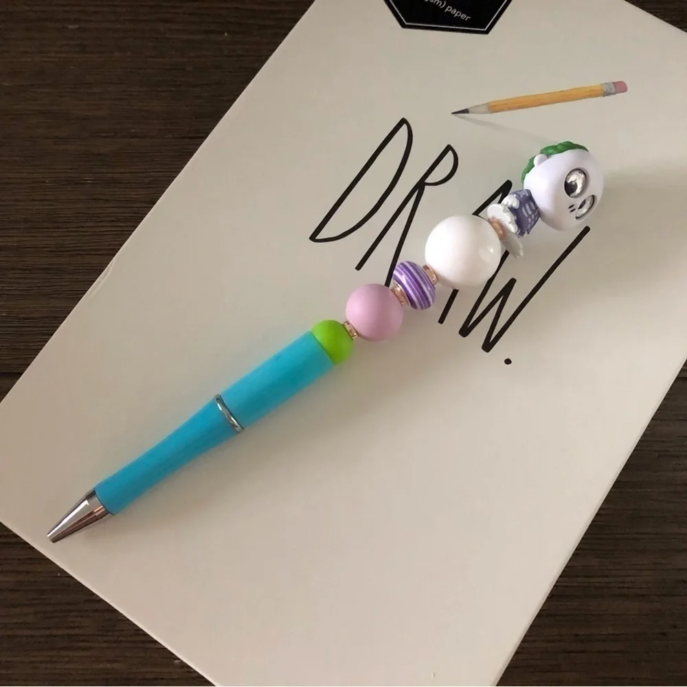 Disney Doorables: Nightmare Before Christmas: Barrel handmade beaded pen